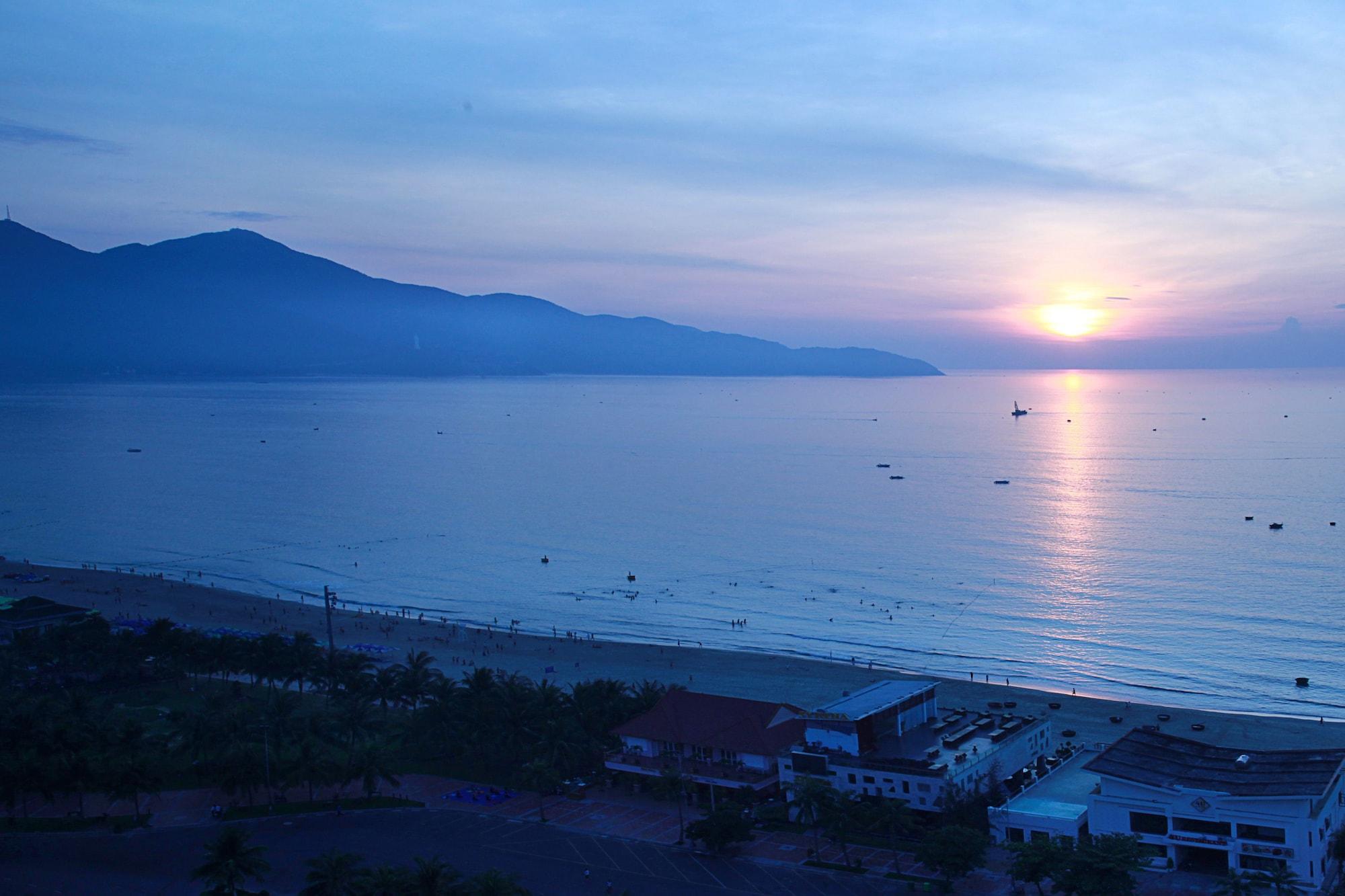 蓝色太阳酒店 岘港 外观 照片